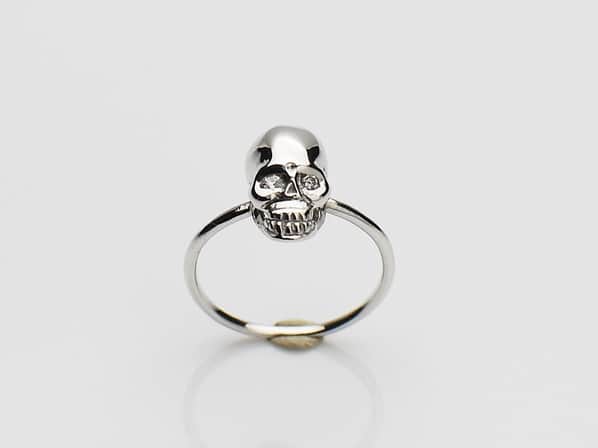 K18White G Skull Pinky Ring(Diamond)/coqu（コク） - DEFI - 福岡の